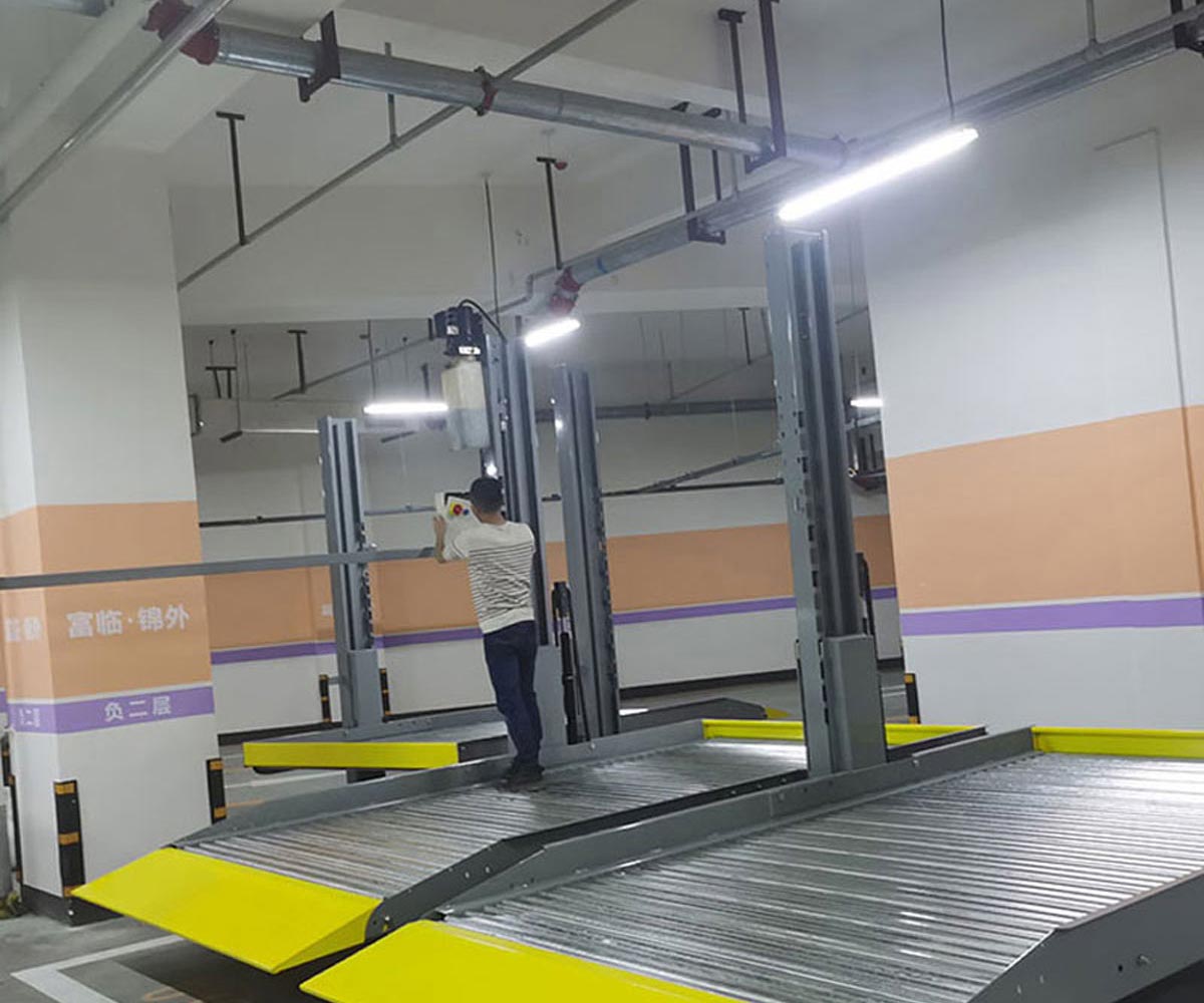 地下機械式香蕉网站在线观看位租用.jpg