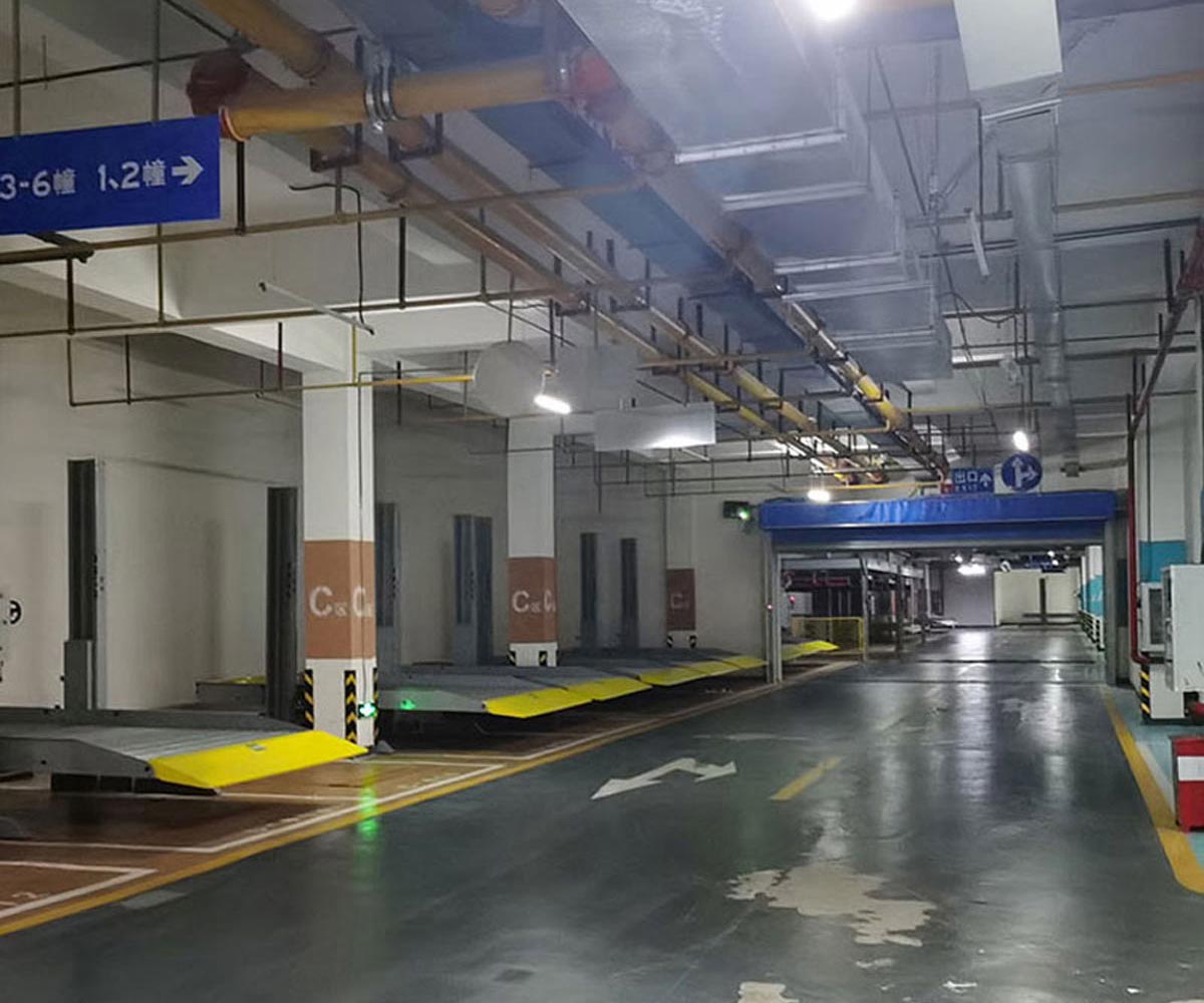 堆垛式立體車庫香蕉网站在线观看設備二手.jpg